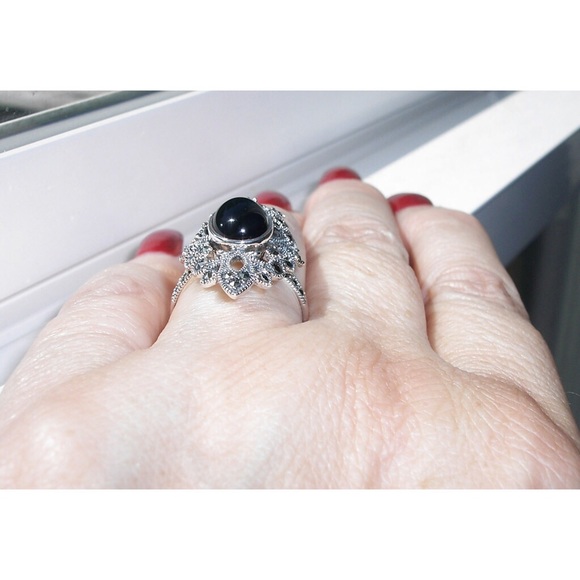 925 STERLING SILVER Black Onyx Marcasite Ring - Picture 4 of 15